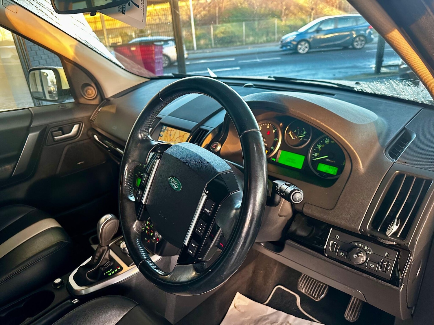 Used Land Rover Freelander 2 2011 for sale - 76913629: Photo 21