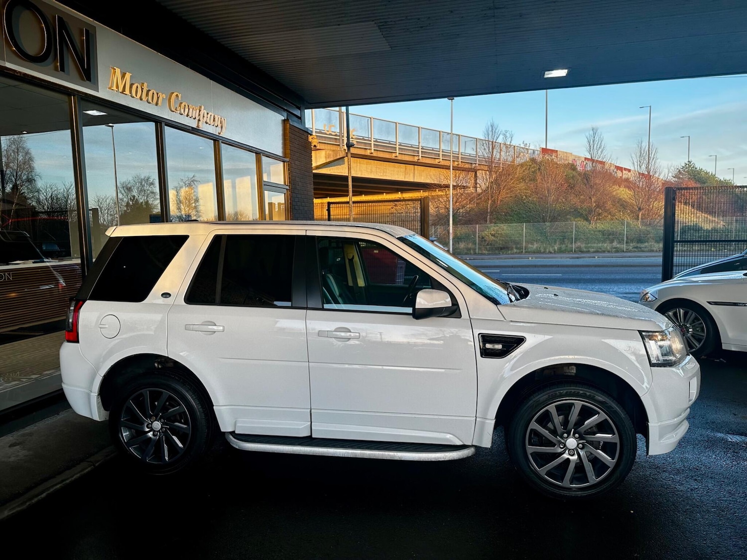 Used Land Rover Freelander 2 2011 for sale - 76913629: Photo 7