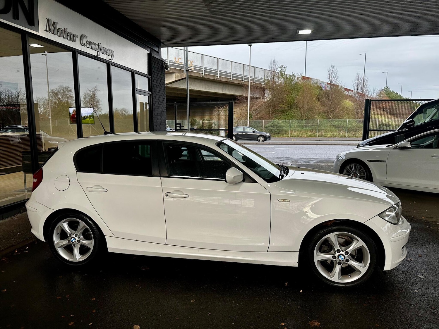 Used BMW 1 Series 2010 for sale - 77132810: Photo 7