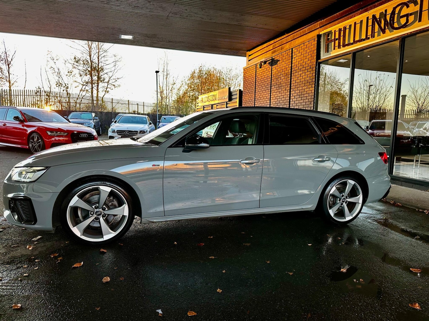 Used Audi A4 2019 for sale - 76645258: Photo 2