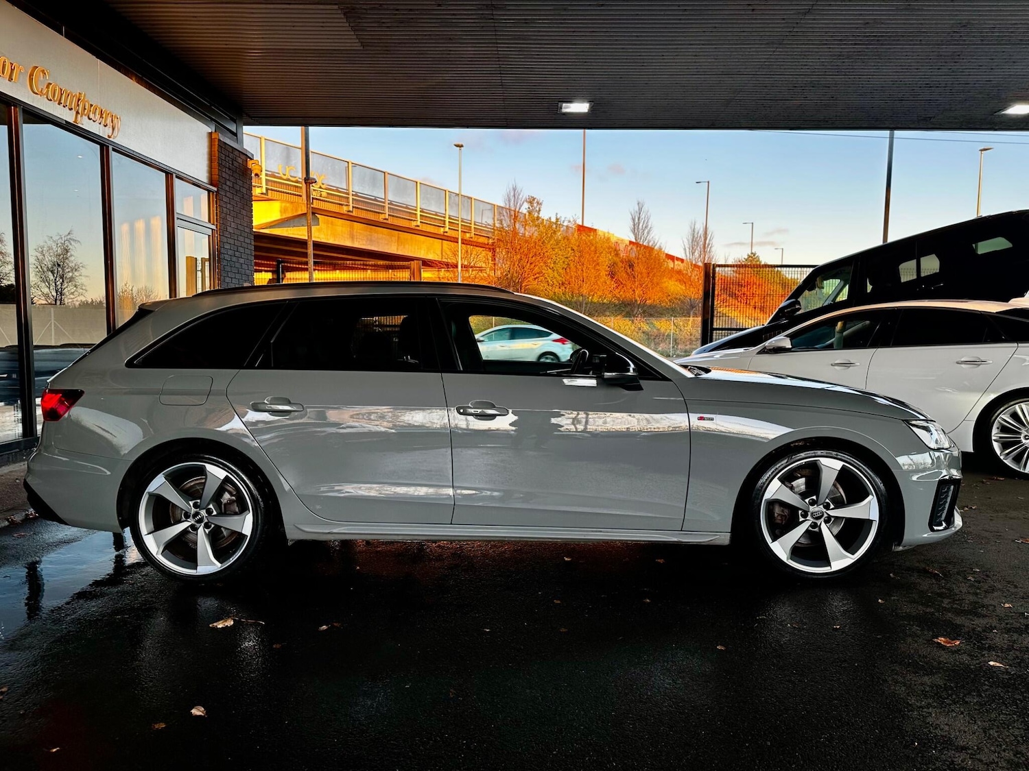 Used Audi A4 2019 for sale - 76645258: Photo 8