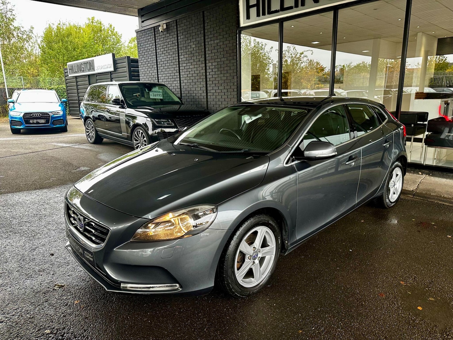 Used Volvo V40 2014 for sale - 76158830: Photo 12