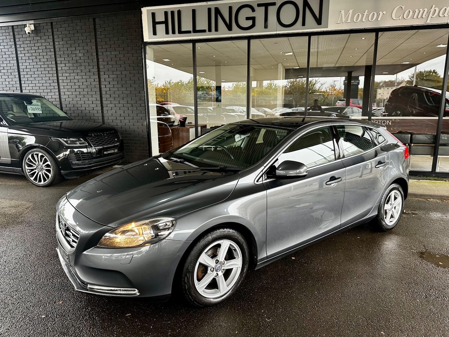 Used Volvo V40 2014 for sale - 76158830: Photo 14