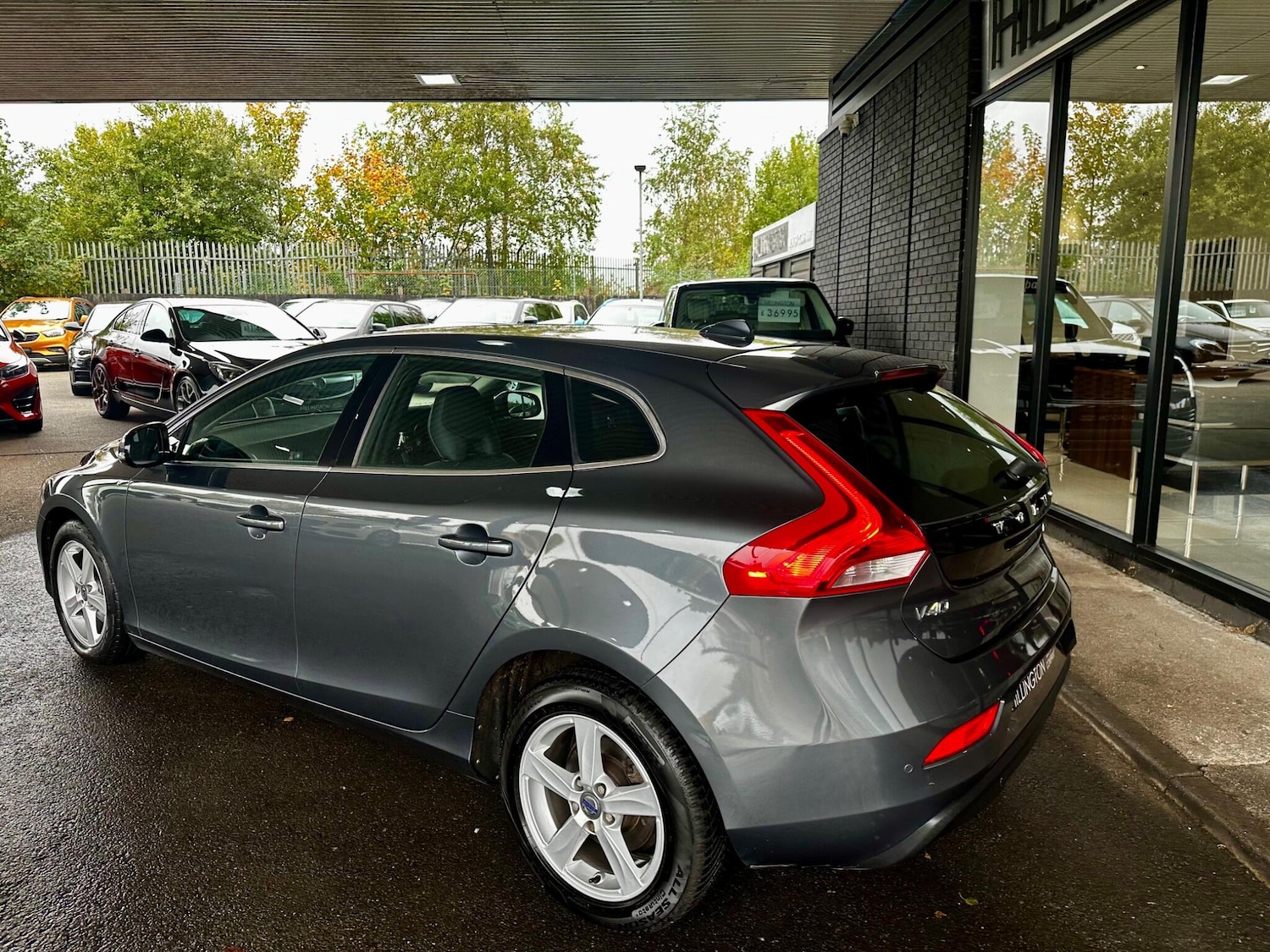 Used Volvo V40 2014 for sale - 76158830: Photo 17