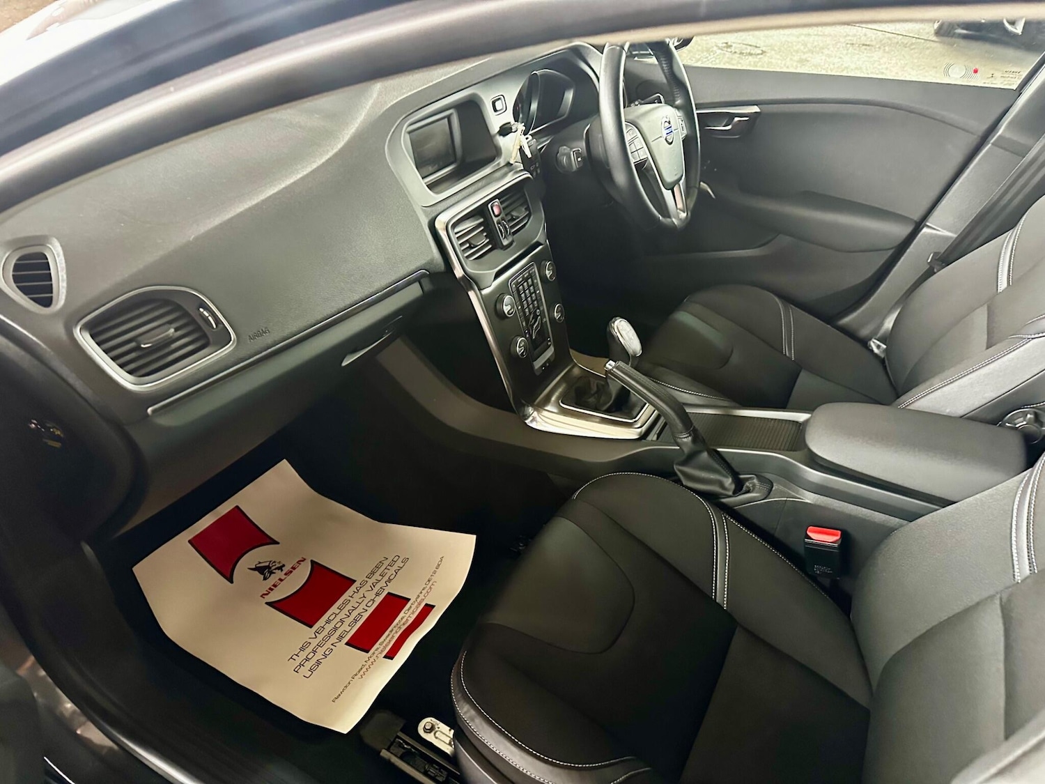 Used Volvo V40 2014 for sale - 76158830: Photo 27