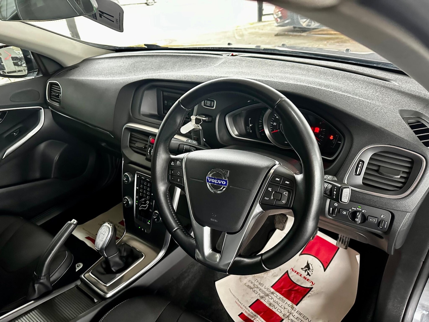 Used Volvo V40 2014 for sale - 76158830: Photo 31