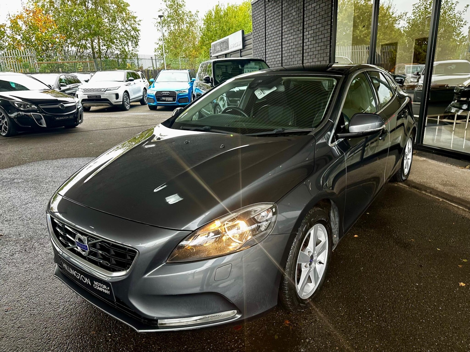Used Volvo V40 2014 for sale - 76158830: Photo 6