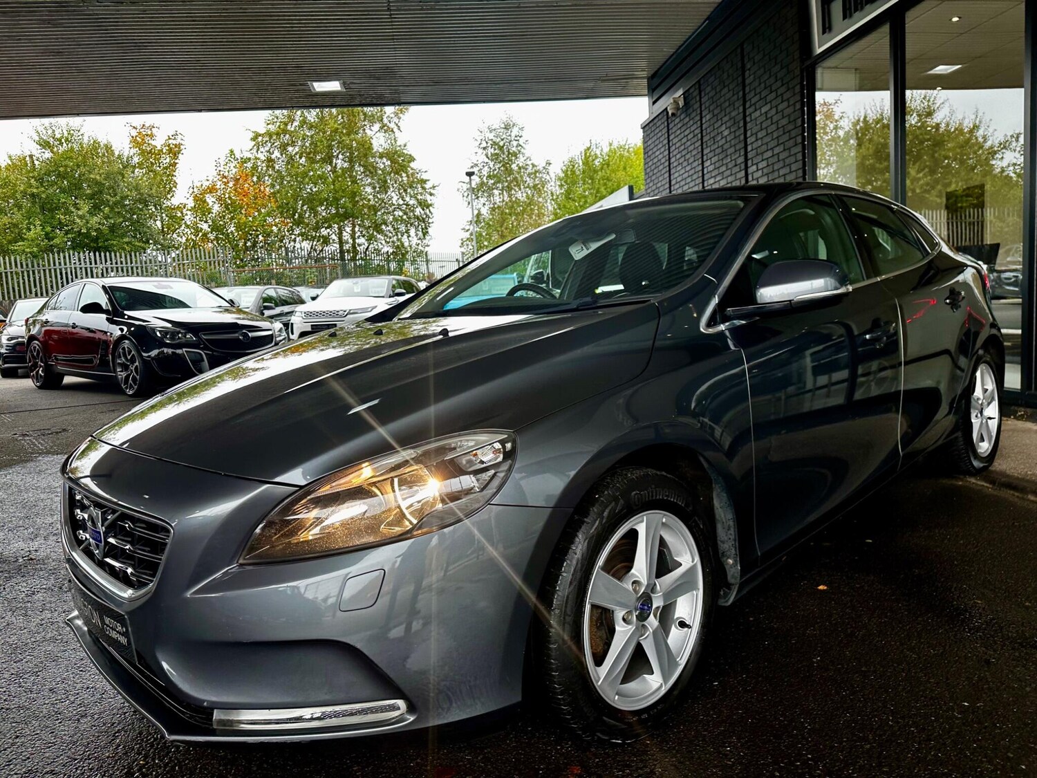 Used Volvo V40 2014 for sale - 76158830: Photo 7