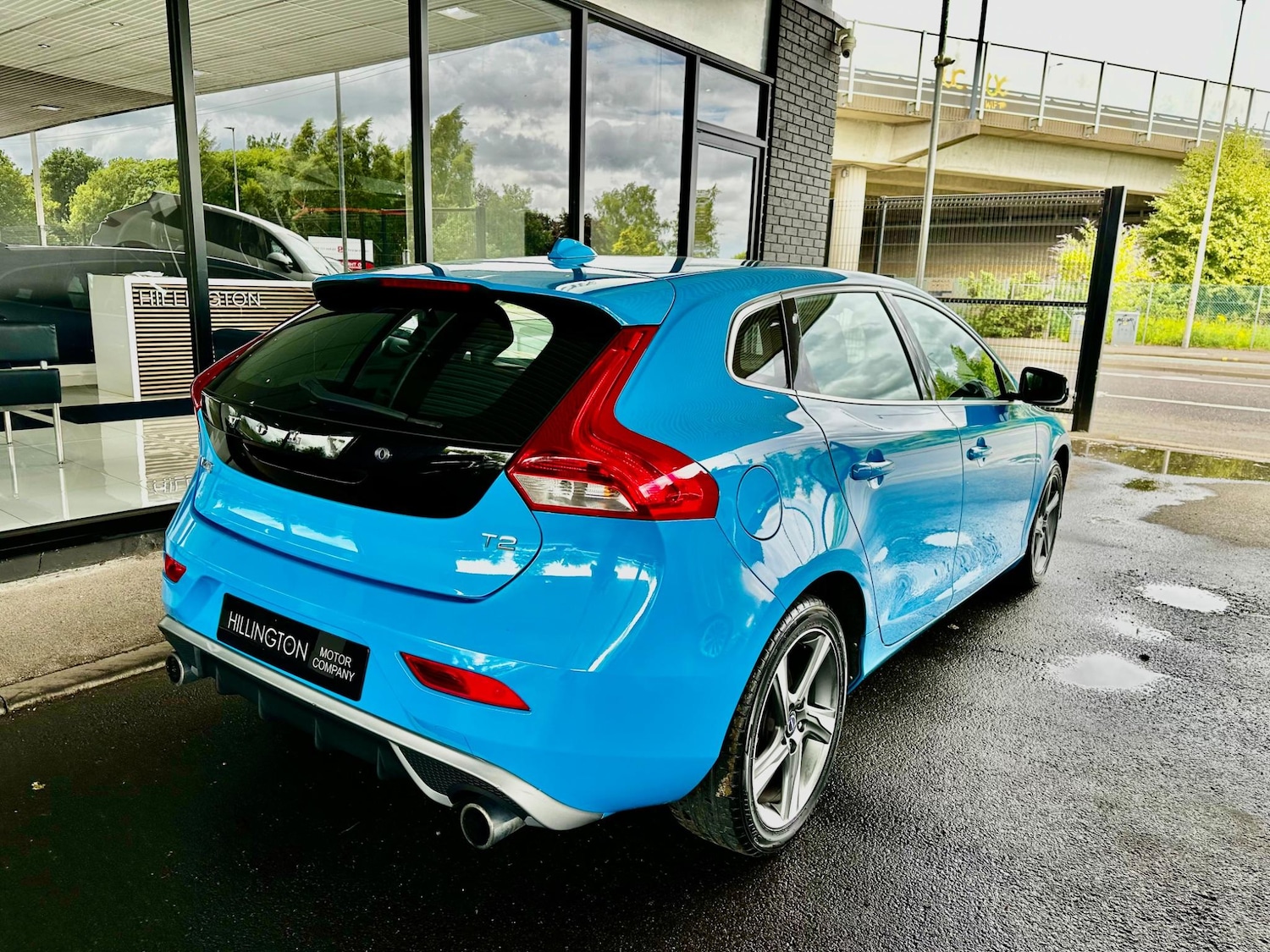 Vehicle 21