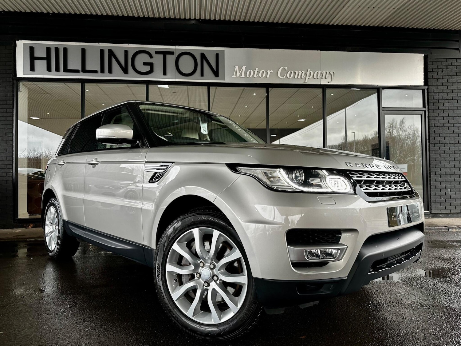 Used Land Rover Range Rover Sport 2016 for sale - 77267048: Photo 3