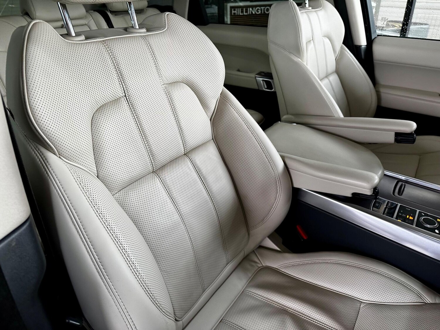 Used Land Rover Range Rover Sport 2016 for sale - 77267048: Photo 40