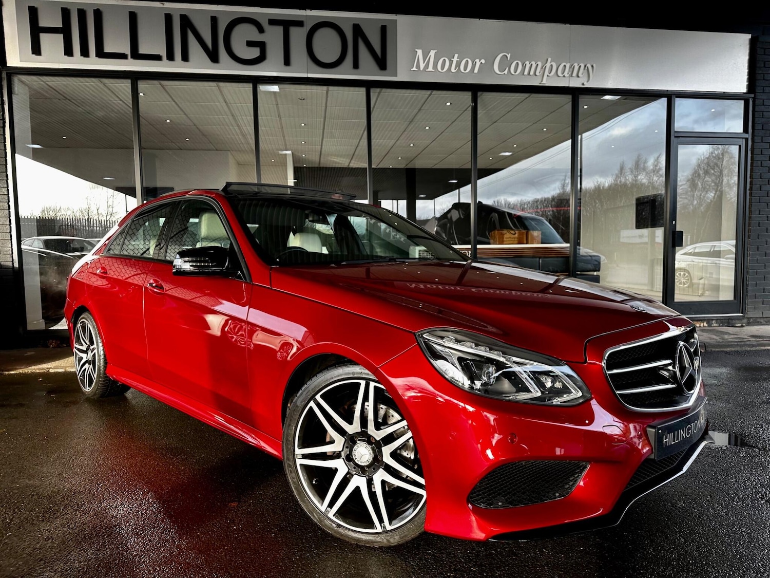 Used Mercedes-Benz E Class 2015 for sale - 76742628: Photo 2