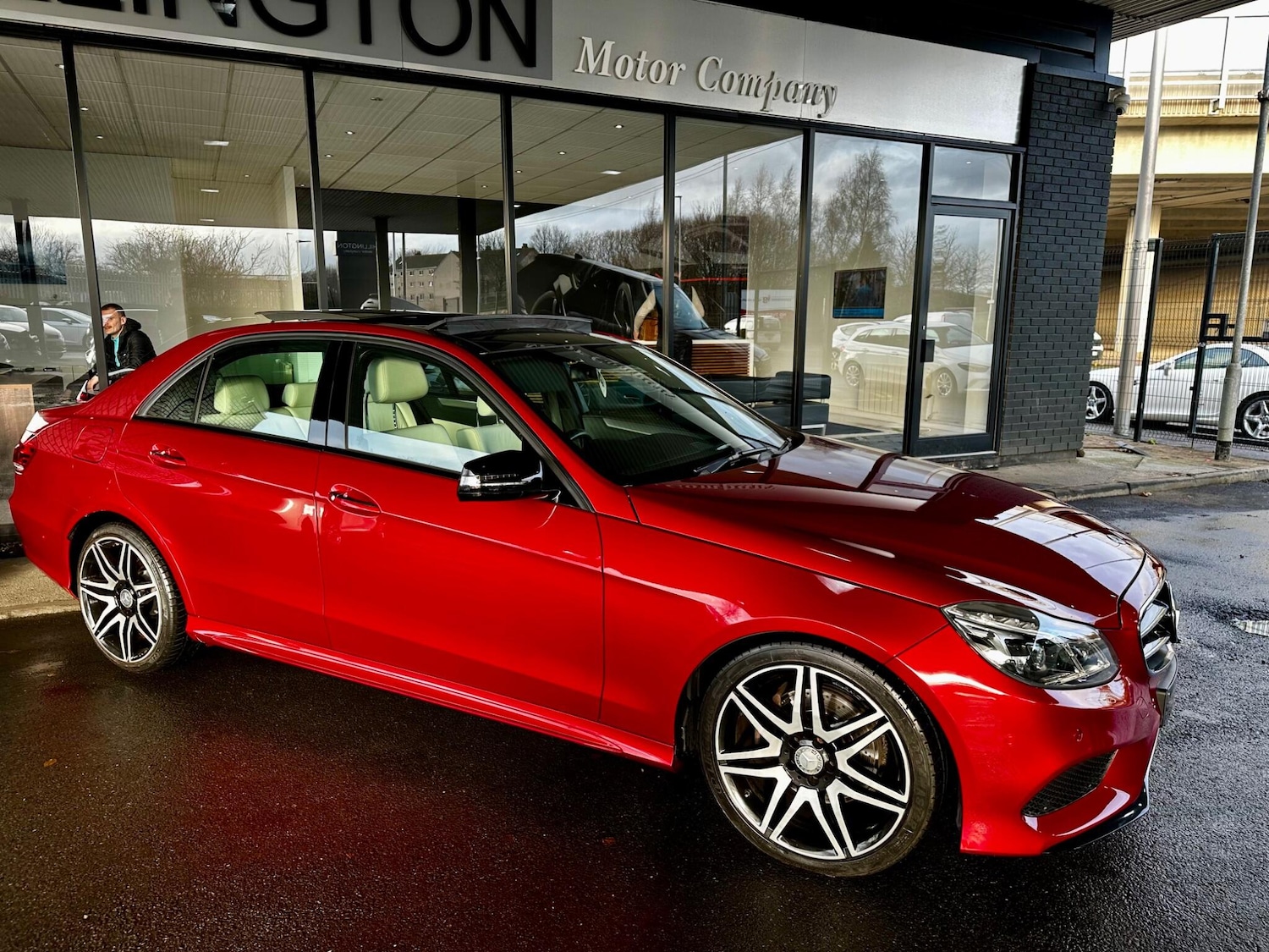 Used Mercedes-Benz E Class 2015 for sale - 76742628: Photo 24