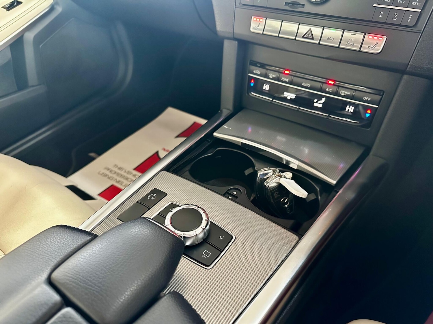 Used Mercedes-Benz E Class 2015 for sale - 76742628: Photo 31