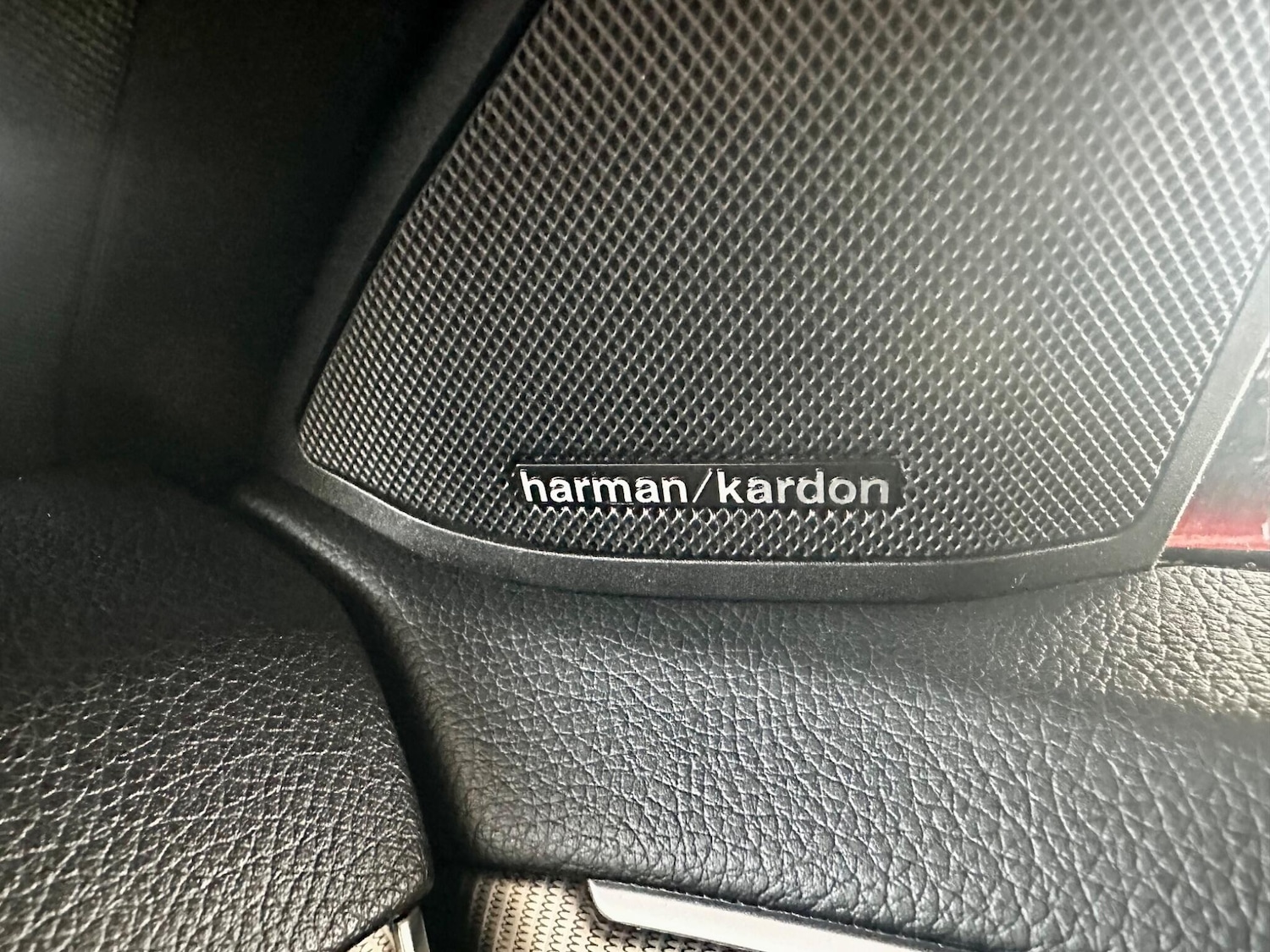 Used Mercedes-Benz E Class 2015 for sale - 76742628: Photo 46