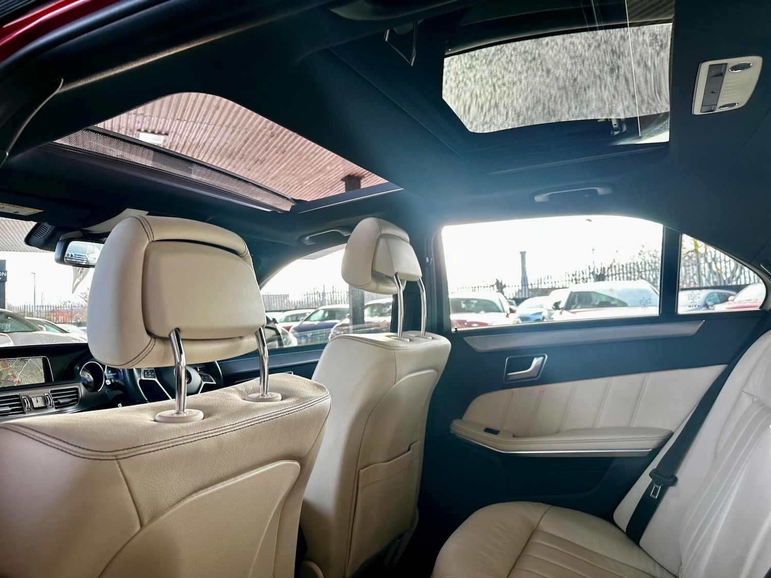 Used Mercedes-Benz E Class 2015 for sale - 76742628: Photo 47