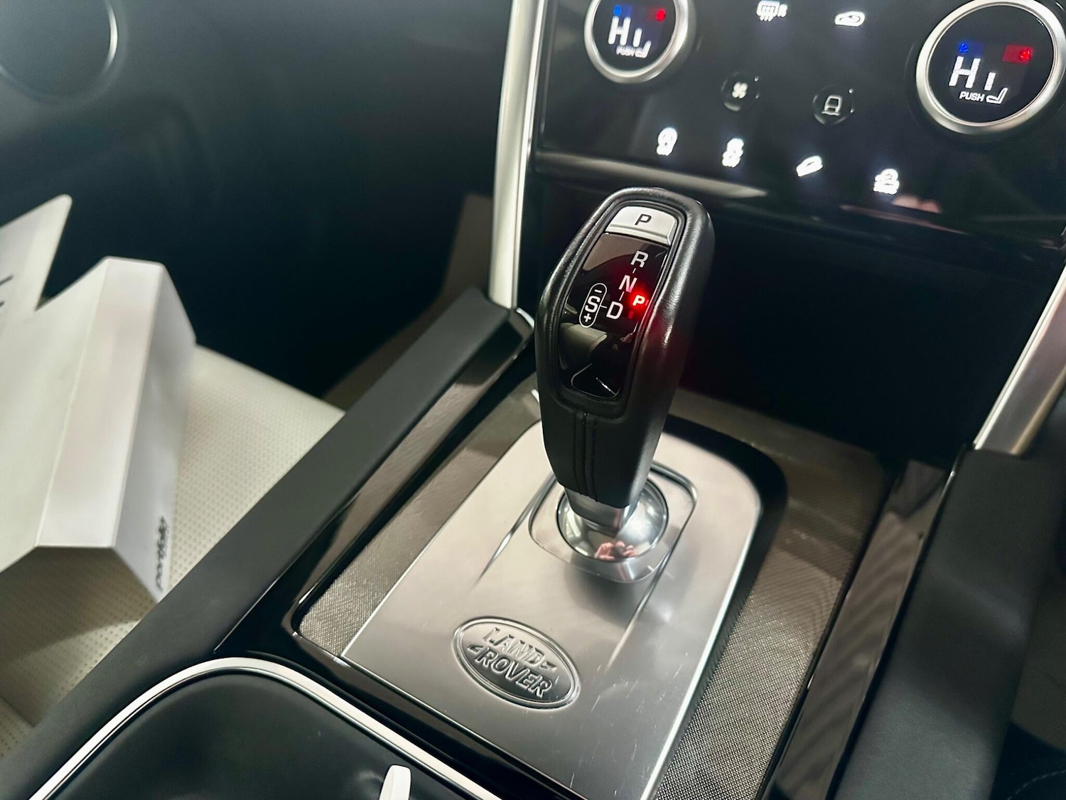 Used Land Rover Discovery Sport 2019 for sale - 76995270: Photo 18