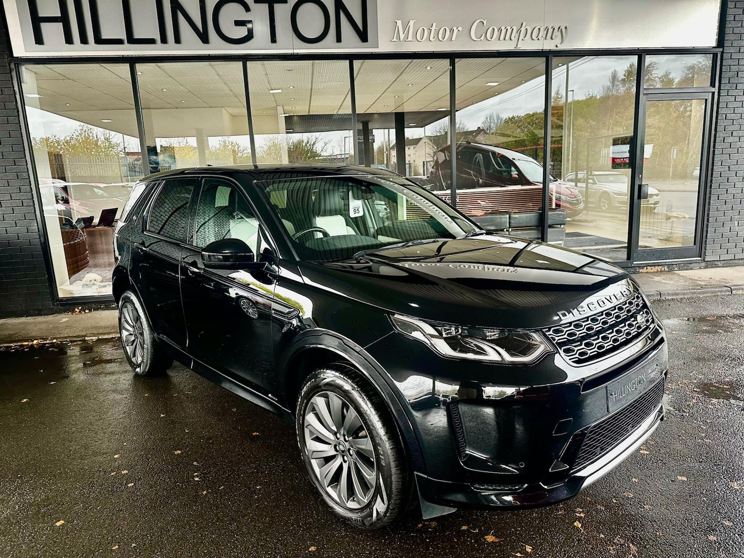 Used Land Rover Discovery Sport 2019 for sale - 76995270: Photo 25