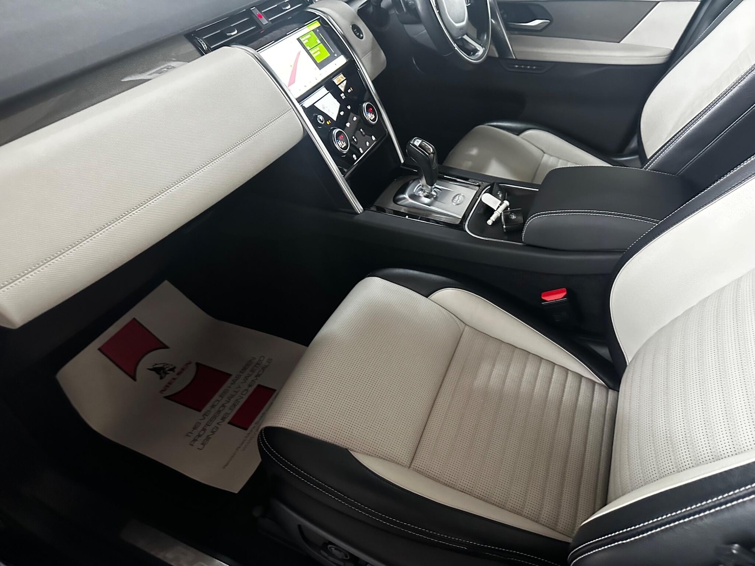 Used Land Rover Discovery Sport 2019 for sale - 76995270: Photo 6