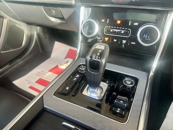 Used Jaguar XE 2020 for sale - 74294453: Photo 37