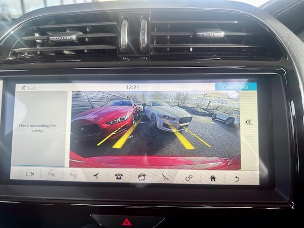 Used Jaguar XE 2020 for sale - 74294453: Photo 39