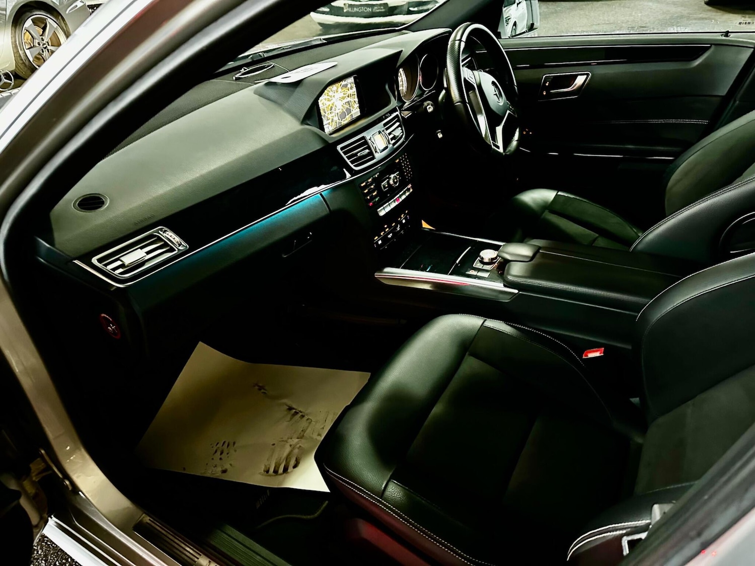 Used Mercedes-Benz E Class for sale - 77132814: Photo 17