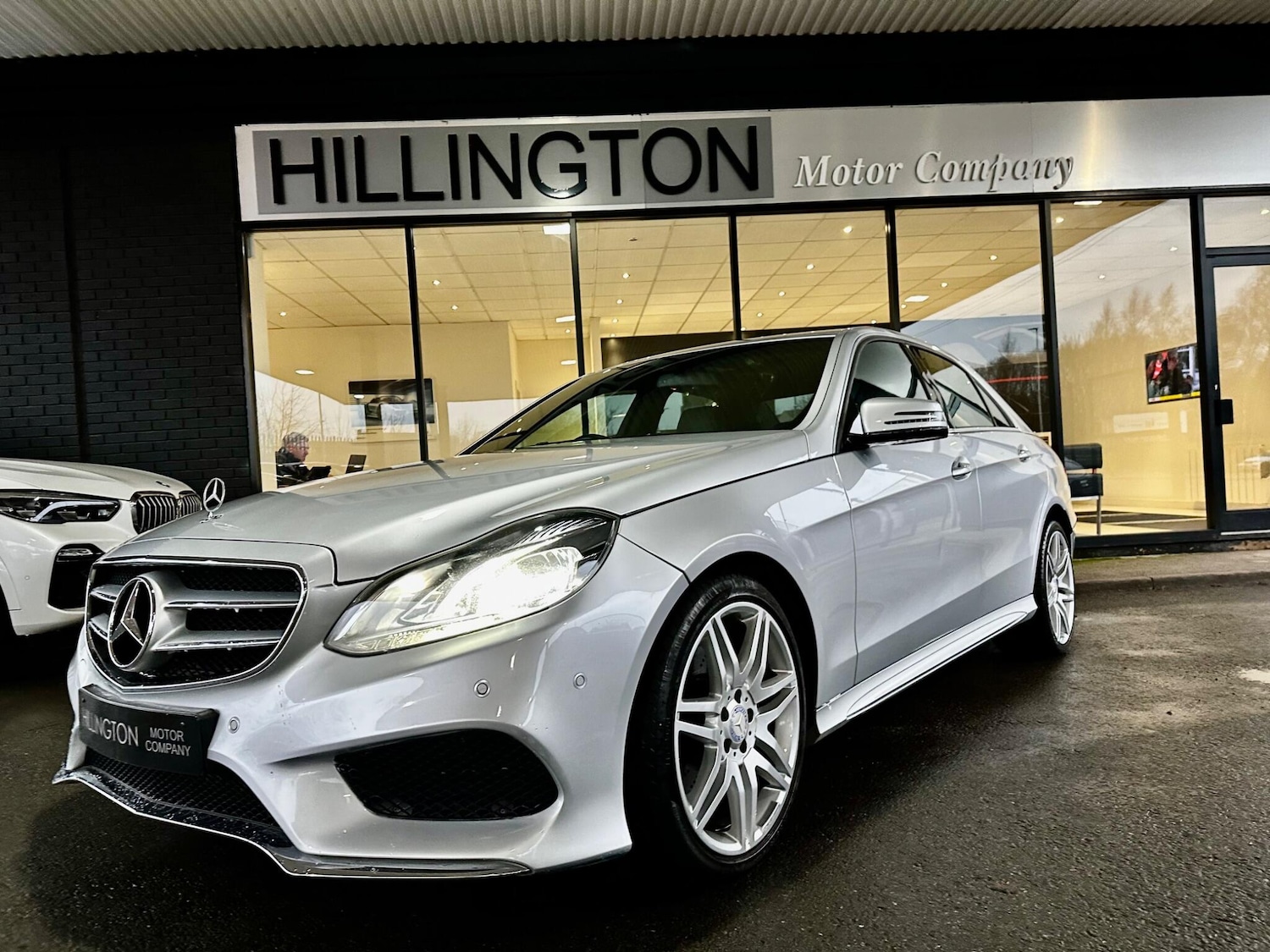 Used Mercedes-Benz E Class for sale - 77132814: Photo 2