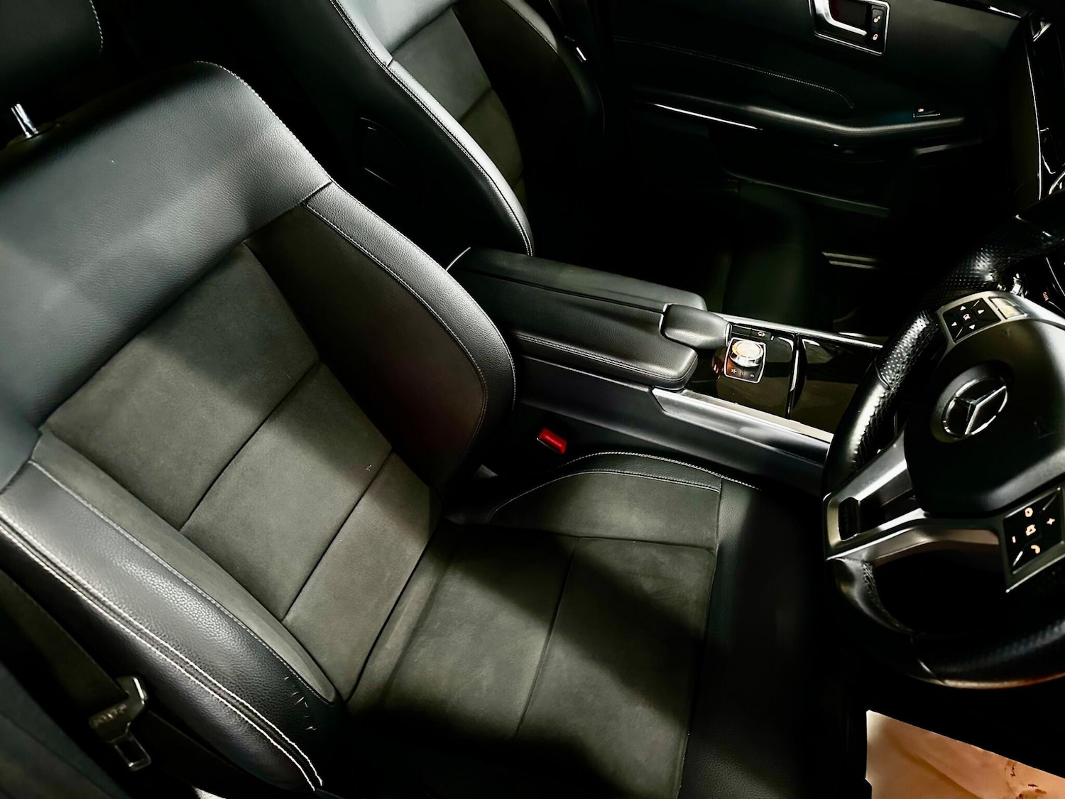 Used Mercedes-Benz E Class for sale - 77132814: Photo 20