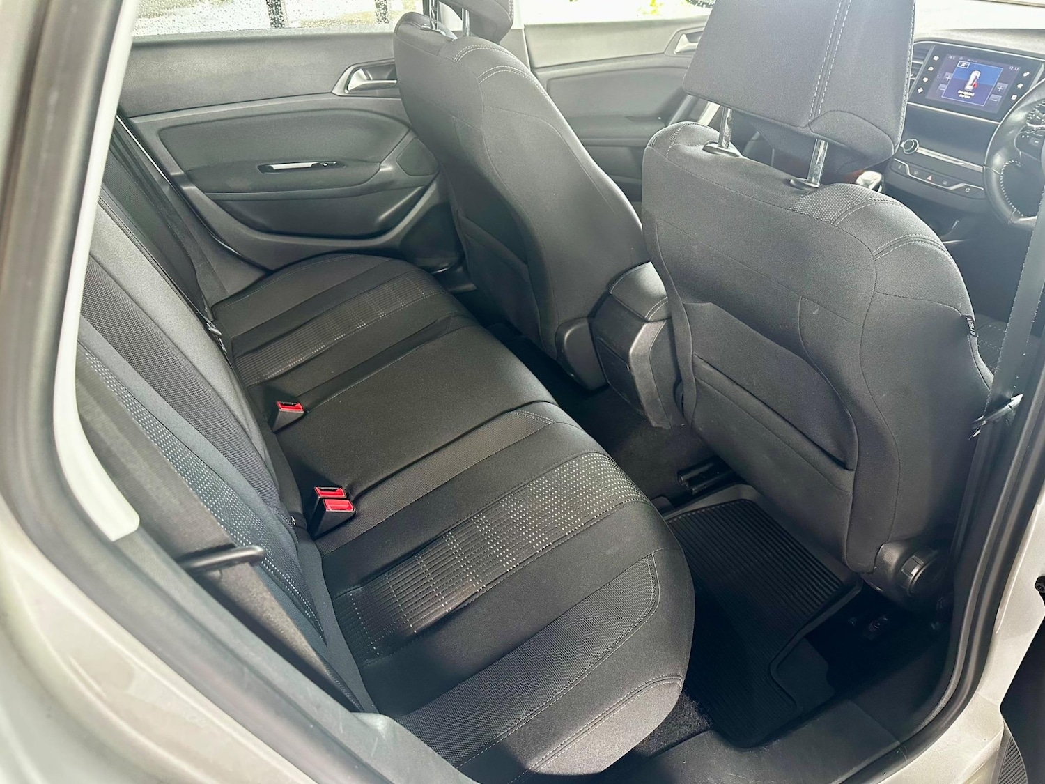 Used Peugeot 308 2016 for sale - 77132811: Photo 31