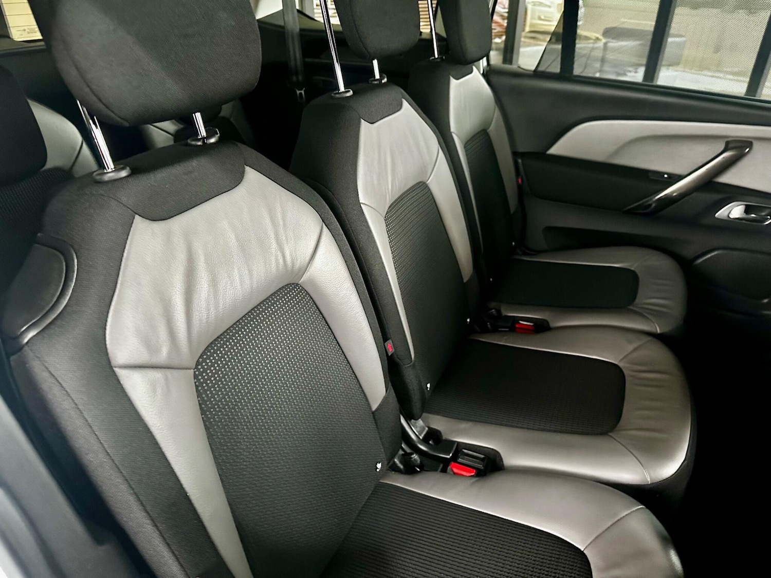 Used Citroen C4 Grand Picasso 2018 for sale - 76307352: Photo 39