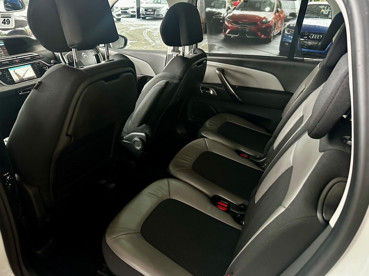 Used Citroen C4 Grand Picasso 2018 for sale - 76307352: Photo 45