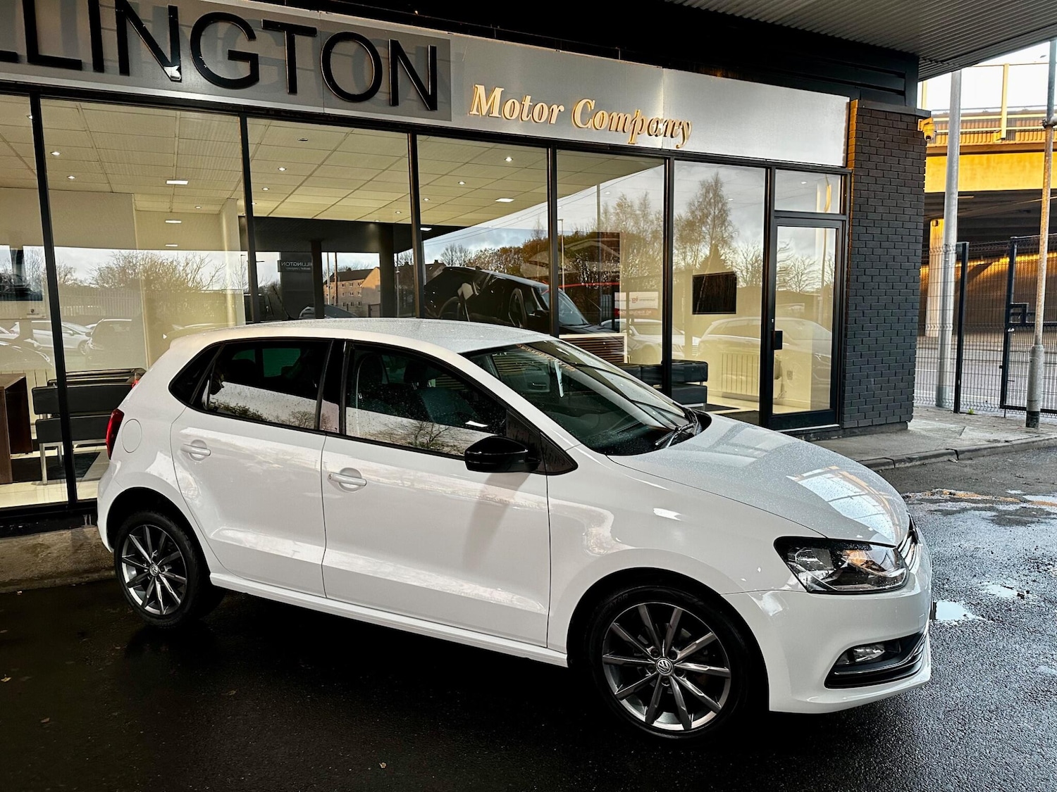 Used Volkswagen Polo 2015 for sale - 76562130: Photo 28