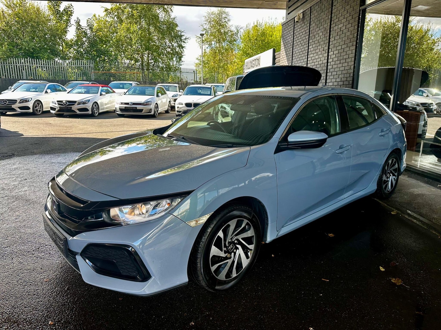Used Honda Civic 2017 for sale - 76012713: Photo 17
