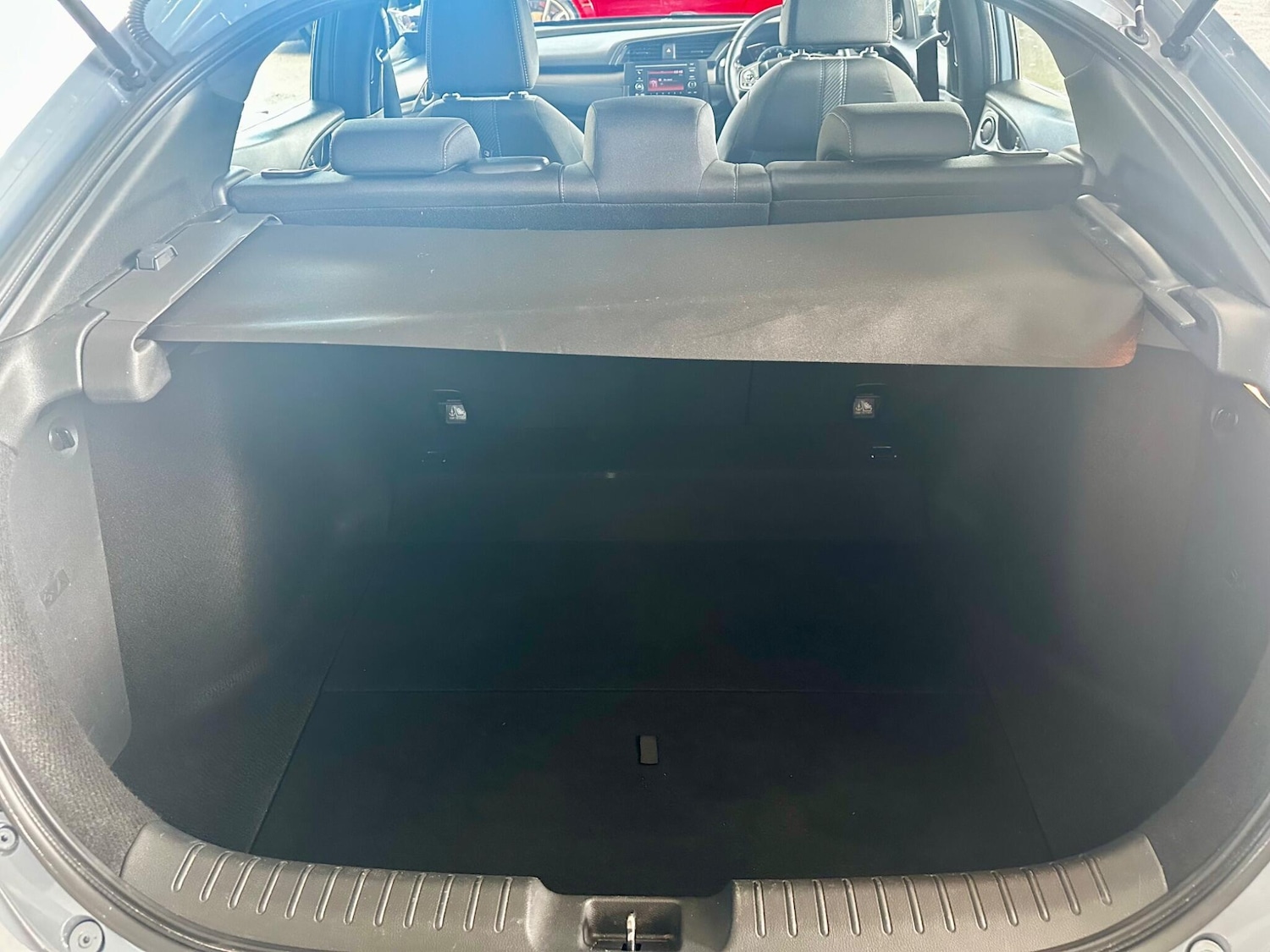 Used Honda Civic 2017 for sale - 76012713: Photo 36