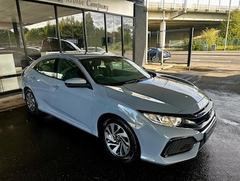 Used Honda Civic 2017 for sale - 76012713: Photo