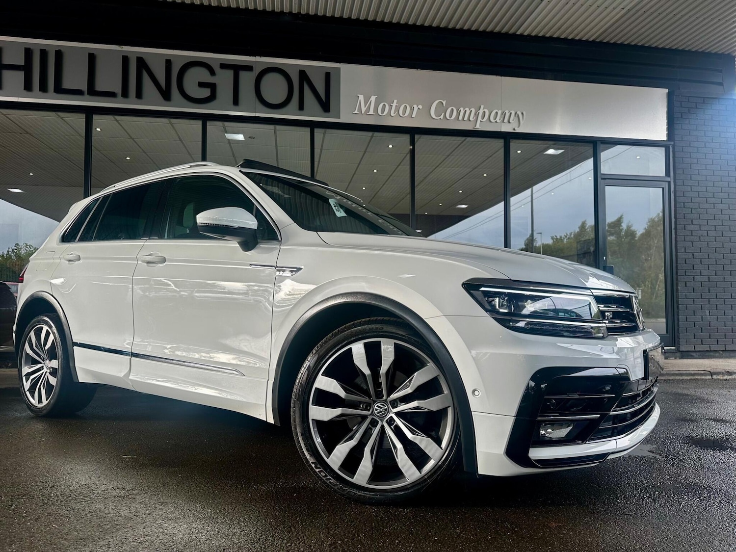 Used Volkswagen Tiguan 2019 for sale - 76013770: Photo 2