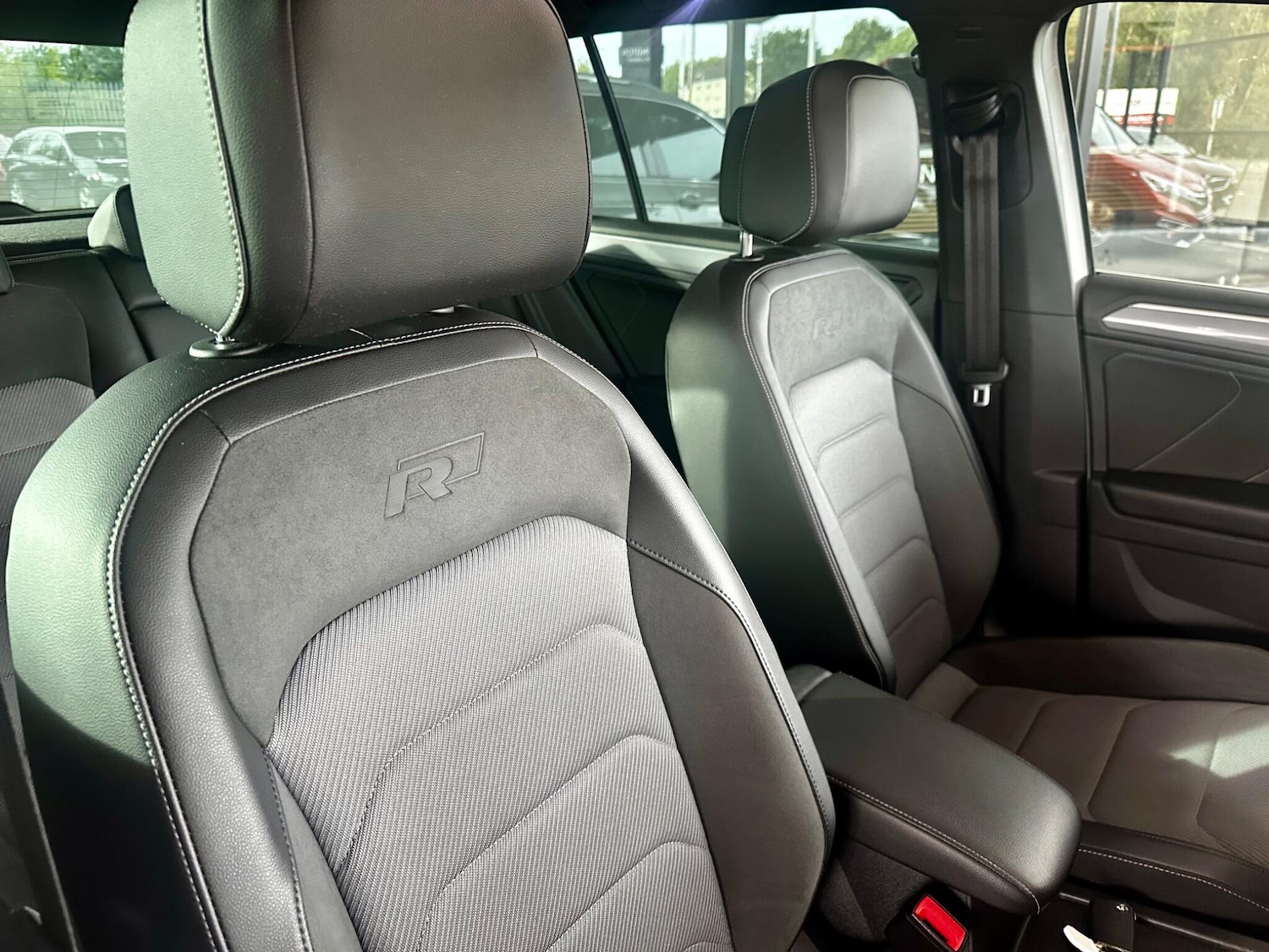 Used Volkswagen Tiguan 2019 for sale - 76013770: Photo 32