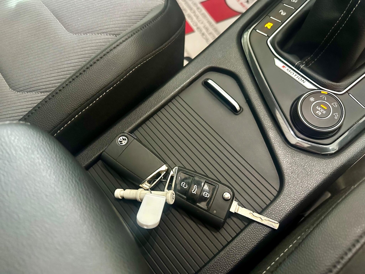 Used Volkswagen Tiguan 2019 for sale - 76013770: Photo 35