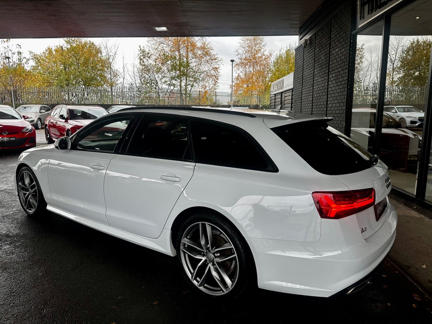 Used Audi A6 Avant 2016 for sale - 76485272: Photo 17