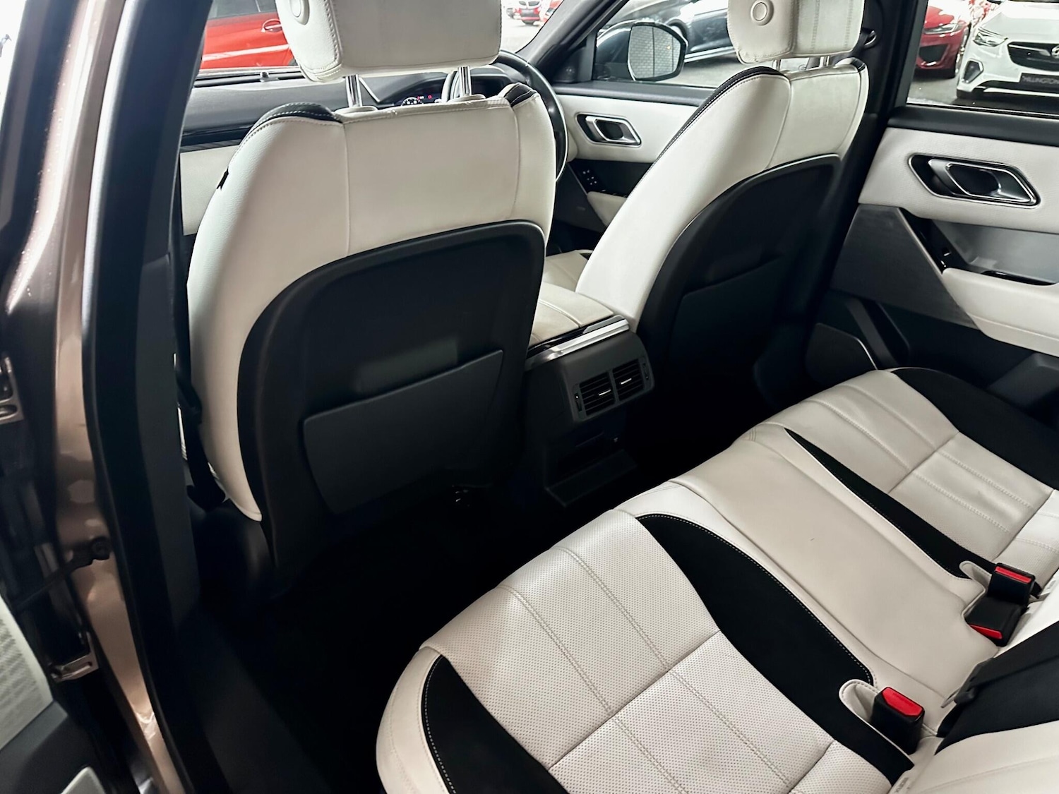 Used Land Rover Range Rover Velar 2018 for sale - 77411284: Photo 38