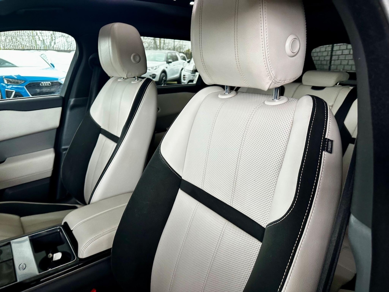 Used Land Rover Range Rover Velar 2018 for sale - 77411284: Photo 50