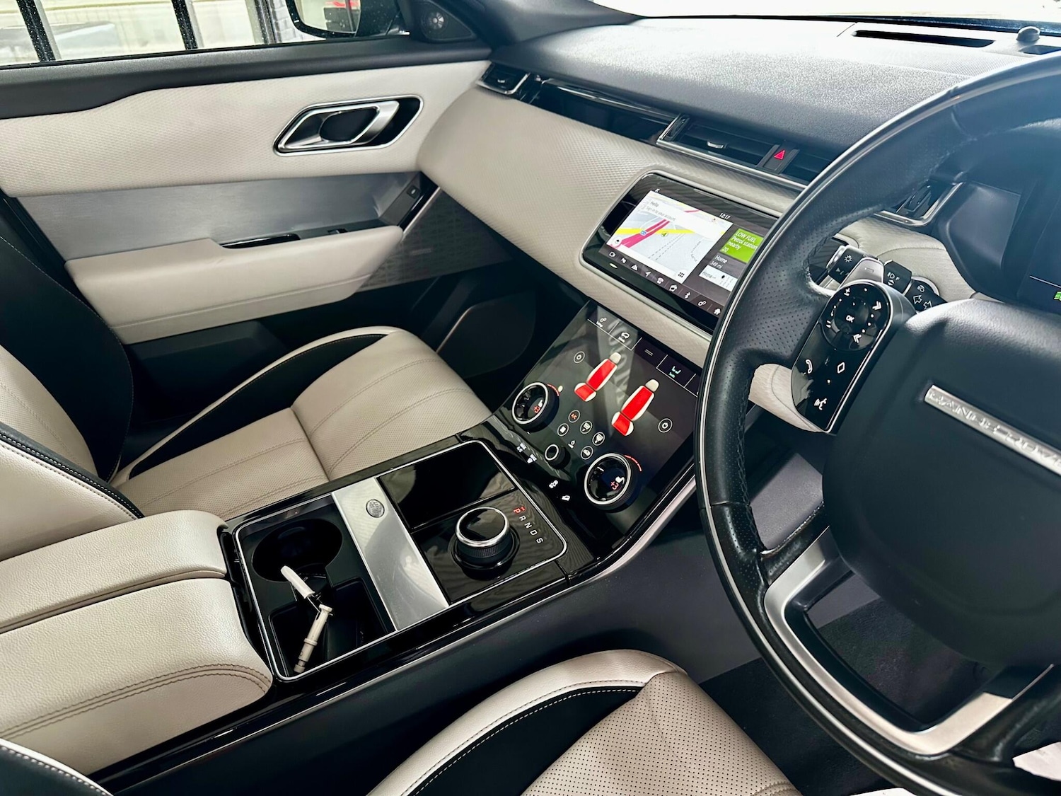 Used Land Rover Range Rover Velar 2018 for sale - 77411284: Photo 61