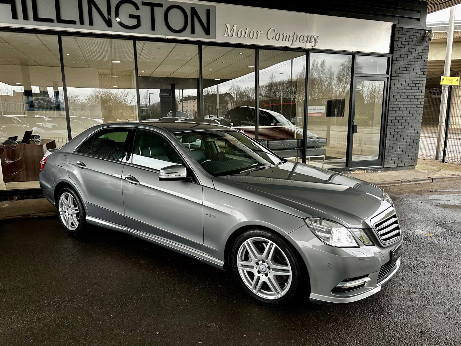 Used Mercedes-Benz E Class 2012 for sale - 77454758: Photo 28