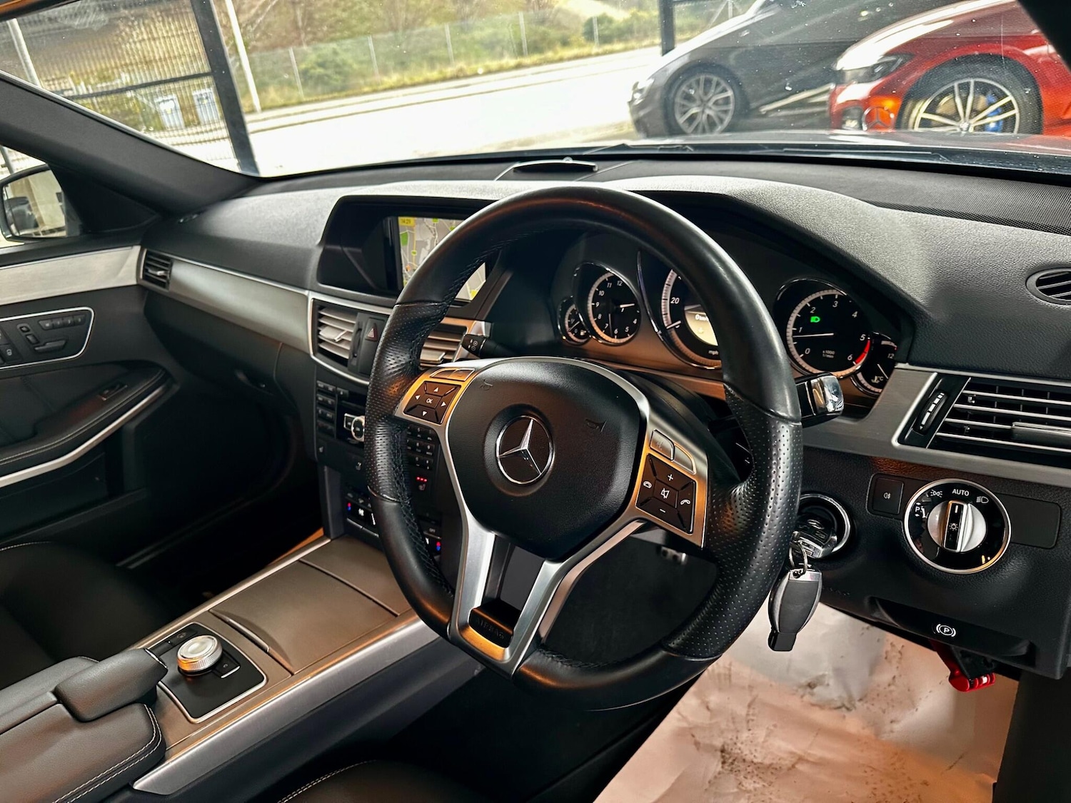 Used Mercedes-Benz E Class 2012 for sale - 77454758: Photo 31