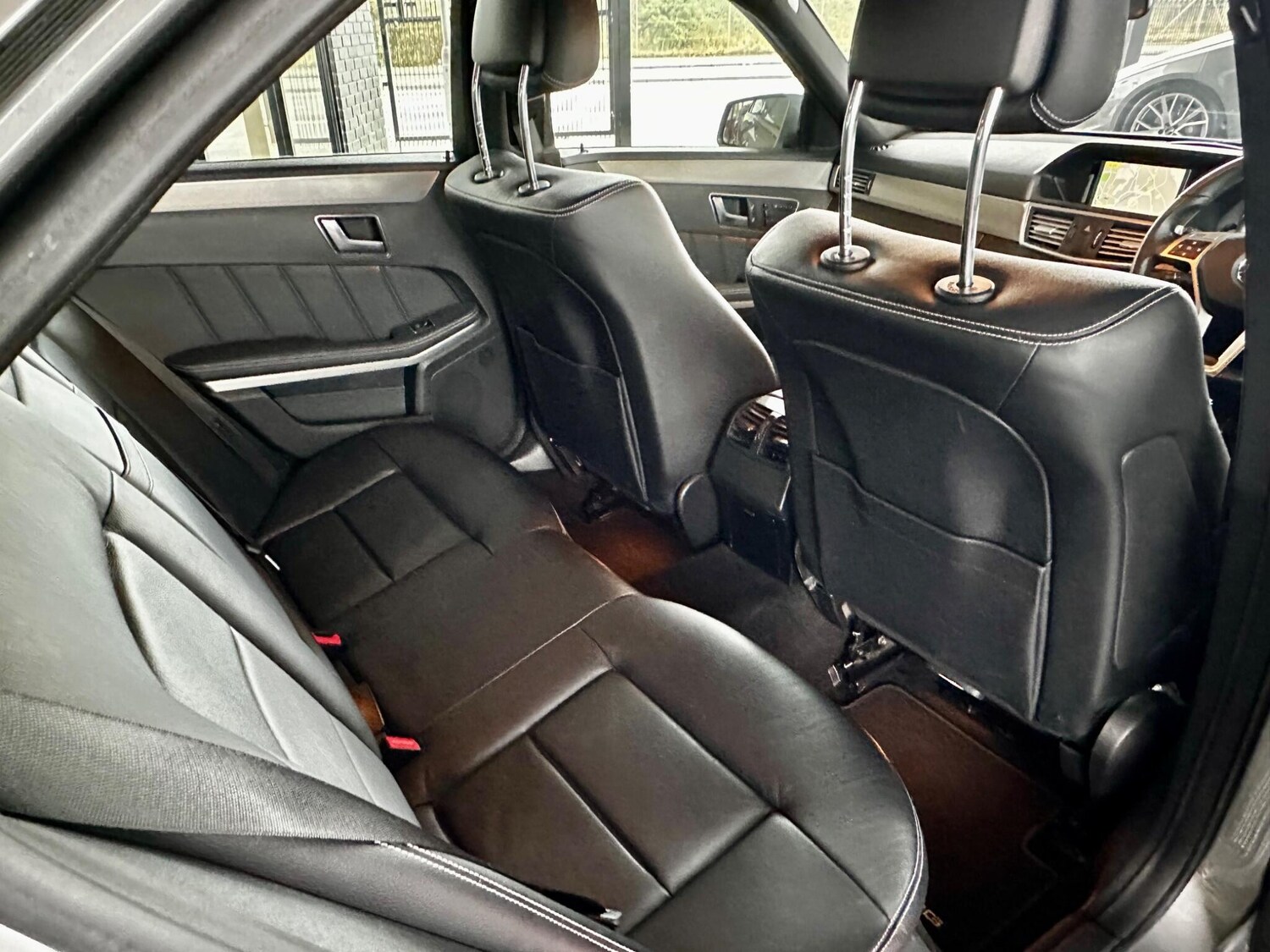 Used Mercedes-Benz E Class 2012 for sale - 77454758: Photo 34