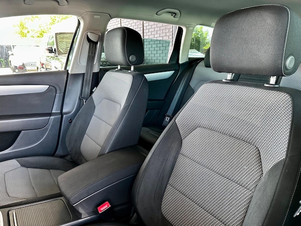 Used Volkswagen Passat 2014 for sale - 74667449: Photo 33