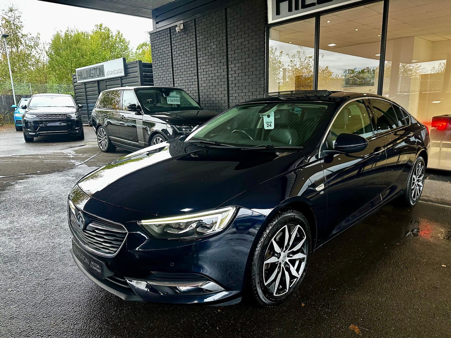 Used Vauxhall Insignia 2017 for sale - 76989589: Photo 11