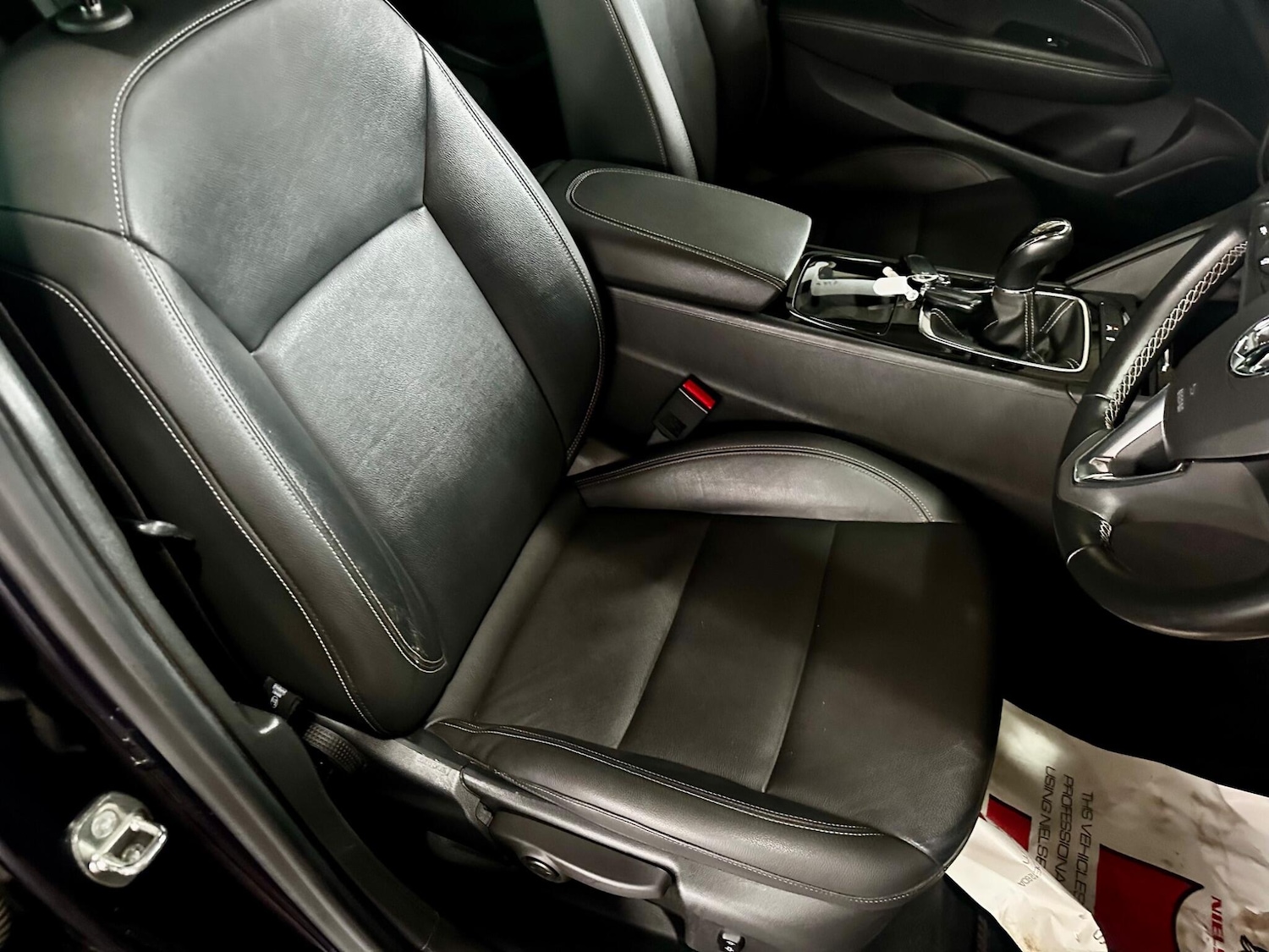 Used Vauxhall Insignia 2017 for sale - 76989589: Photo 31