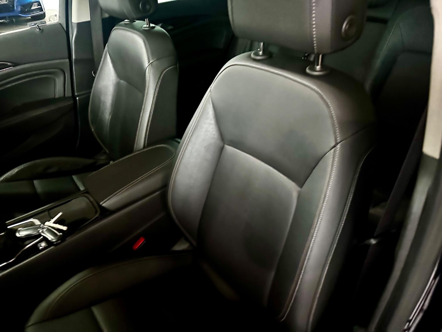 Used Vauxhall Insignia 2017 for sale - 76989589: Photo 37