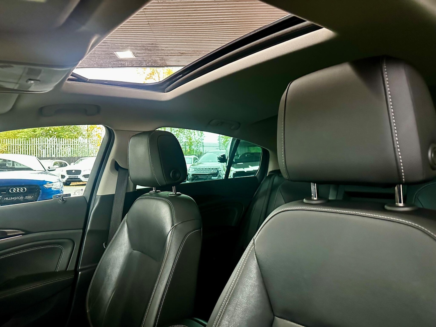 Used Vauxhall Insignia 2017 for sale - 76989589: Photo 38